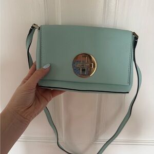 kate spade mint green crossbody with gold turn-lock